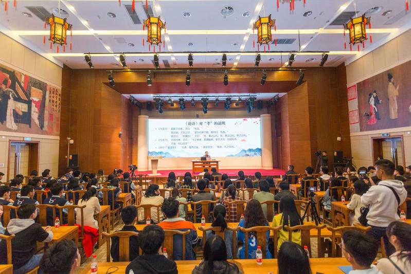 湖北国睿书院有限公司与古诗的不解之缘